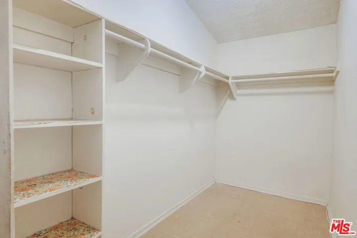 3500 W Manchester Boulevard 261, Inglewood, California 90305