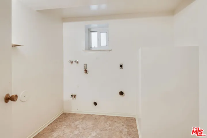 3500 W Manchester Boulevard 261, Inglewood, California 90305