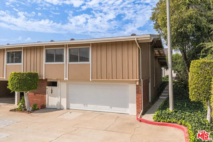 3500 W Manchester Boulevard 261, Inglewood, California 90305