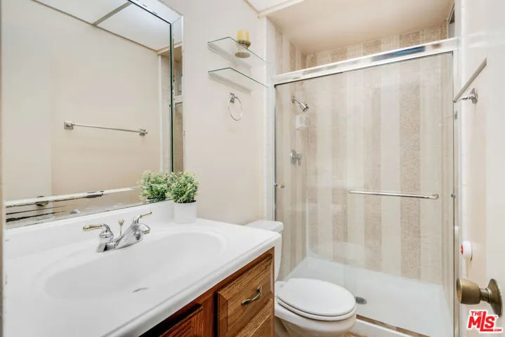 3500 W Manchester Boulevard 261, Inglewood, California 90305