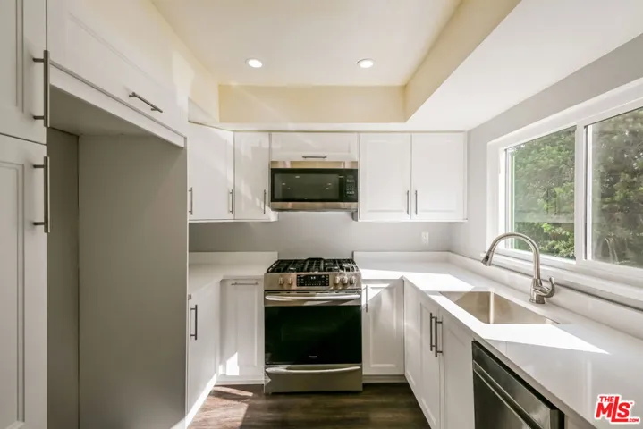 214 W Olive Avenue C, La Habra, California 90631