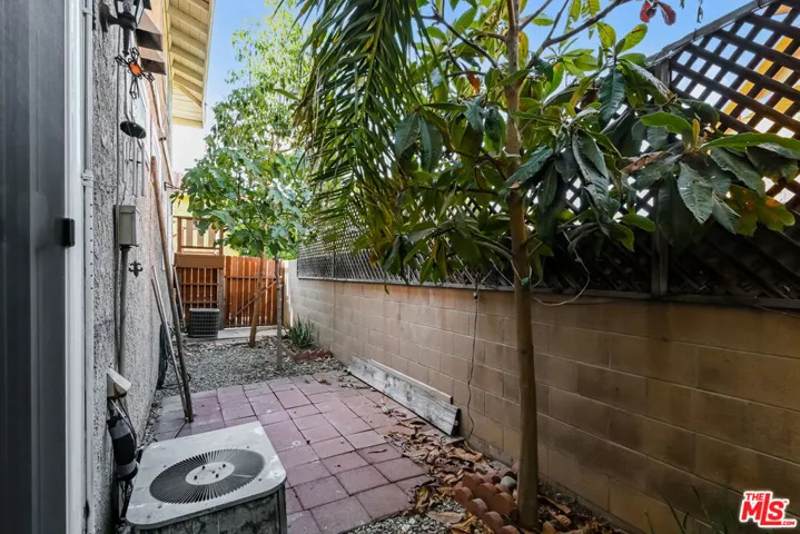 214 W Olive Avenue C, La Habra, California 90631