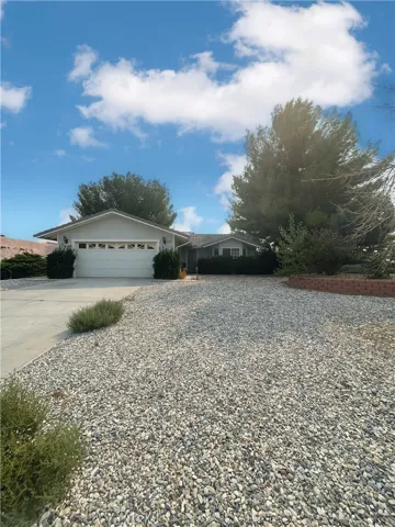 26499 Topsail Lane, Helendale, California 92342