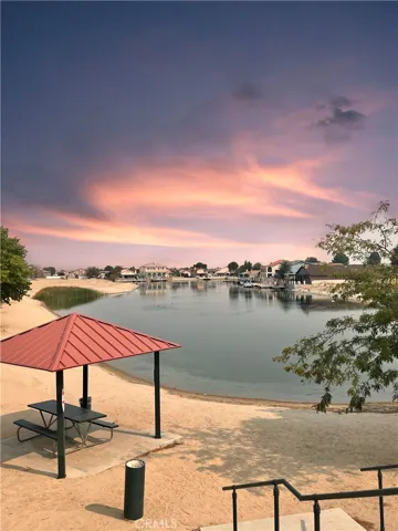 26499 Topsail Lane, Helendale, California 92342