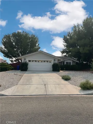 26499 Topsail Lane, Helendale, California 92342