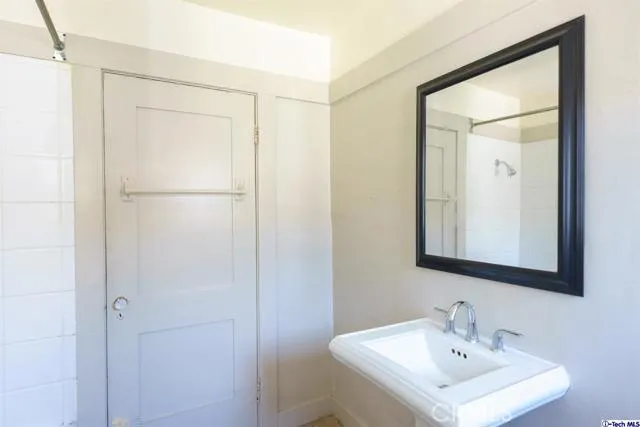 1825 W 38th Place, Los Angeles, California 90062