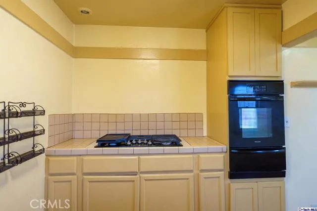 1825 W 38th Place, Los Angeles, California 90062