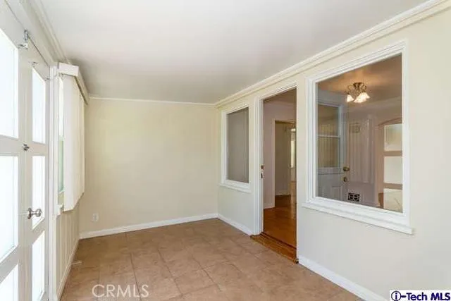 1648 W Kenneth Road, Glendale, California 91201