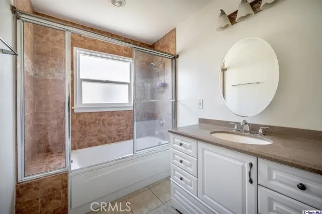 1648 W Kenneth Road, Glendale, California 91201
