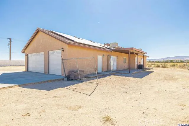 44525 W 45th Street, Lancaster, California 93536