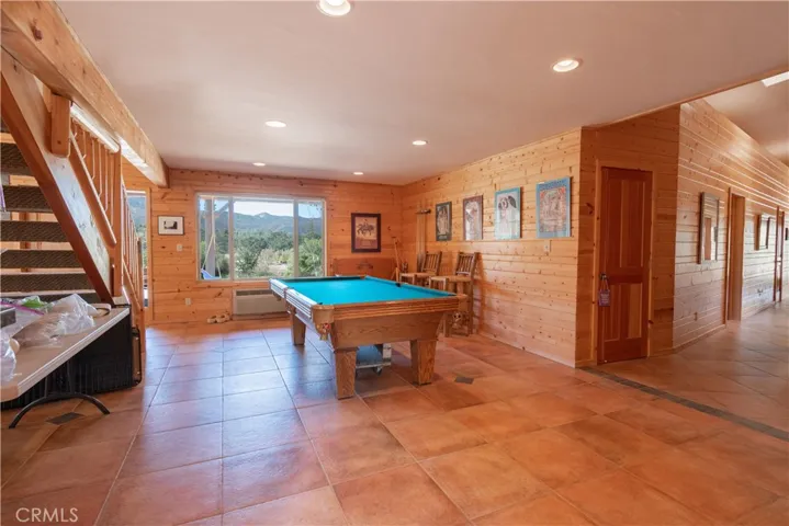 This Lodge was meant for entertaining