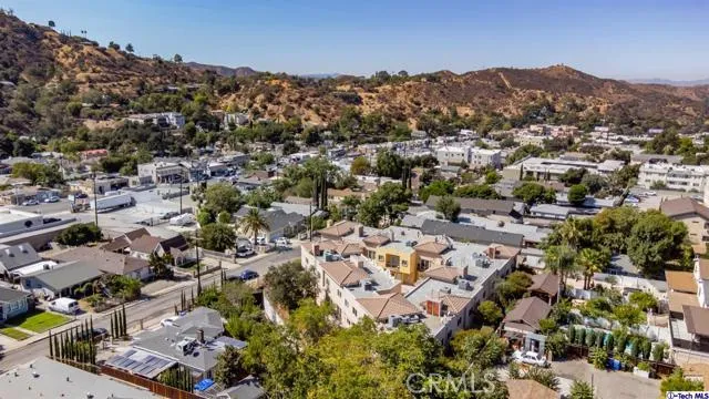 6939 Greeley Street 101, Tujunga, California 91042
