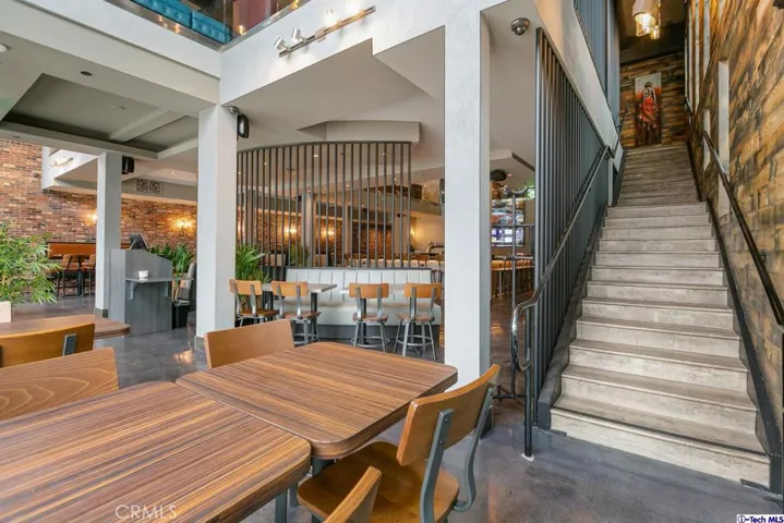 11136 Magnolia Boulevard, North Hollywood, California 91601