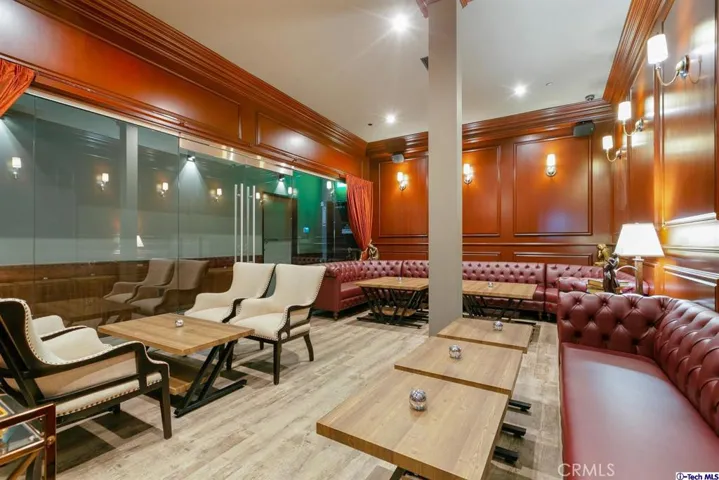 11136 Magnolia Boulevard, North Hollywood, California 91601
