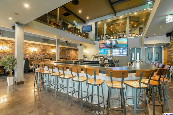 11136 Magnolia Boulevard, North Hollywood, California 91601