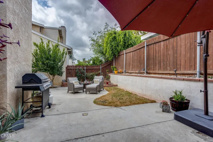 MLS-34- backyard