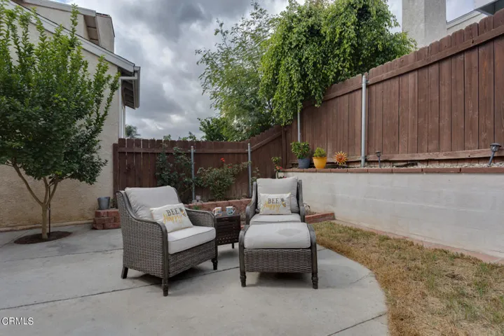 MLS-35-backyard