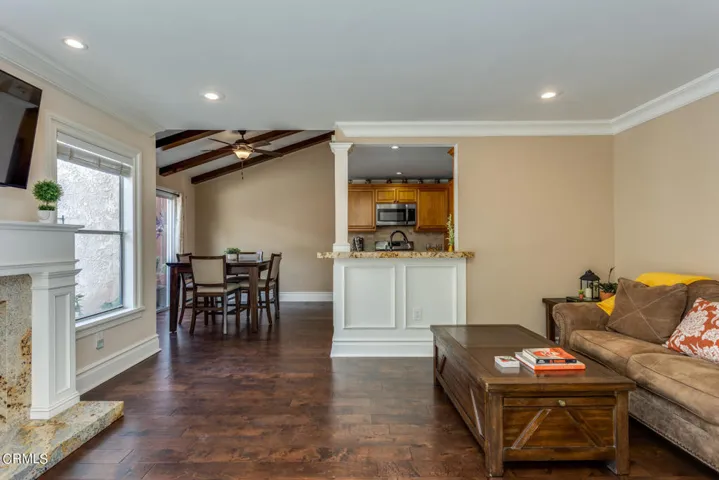 MLS-6-living room dining