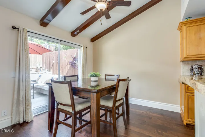 MLS-10 dining