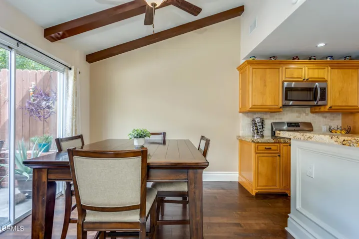 MLS-11-dining