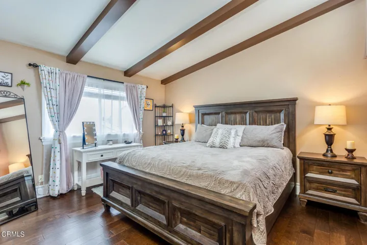 MLS-25 -primary bedroom