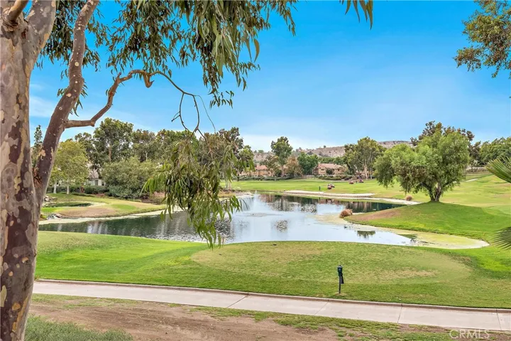 19 Via Pausa, Rancho Santa Margarita, California 92688
