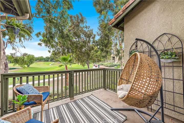 Nice sized patio perfect for BBQ and taking in the views!