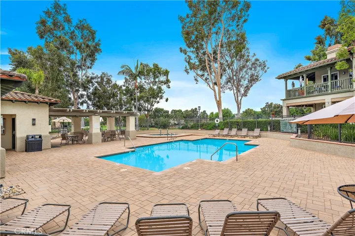 19 Via Pausa, Rancho Santa Margarita, California 92688