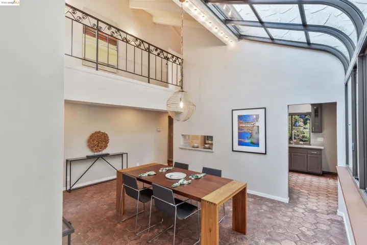 260 Stonewall Rd, Berkeley, California 94705