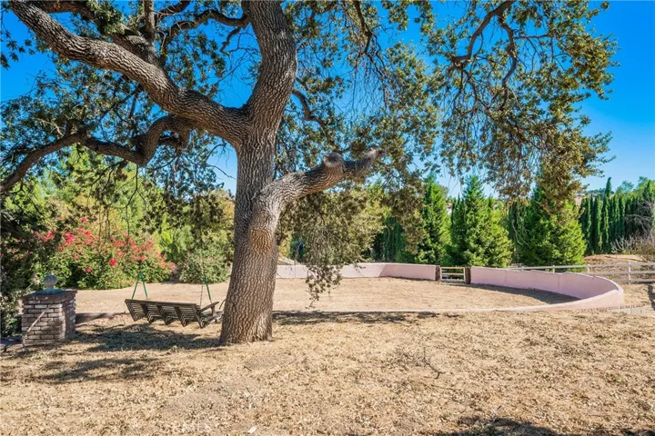 24906 Jim Bridger Road, Hidden Hills, California 91302