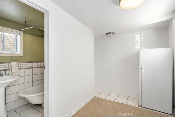 SMALL OFFICE SPACE BEYOND GARAGE ENTRANCE