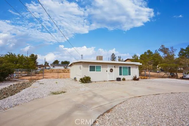 19252 Madrone Street, Hesperia, California 92345