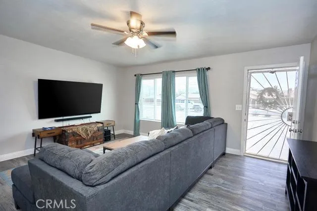 19252 Madrone Street, Hesperia, California 92345