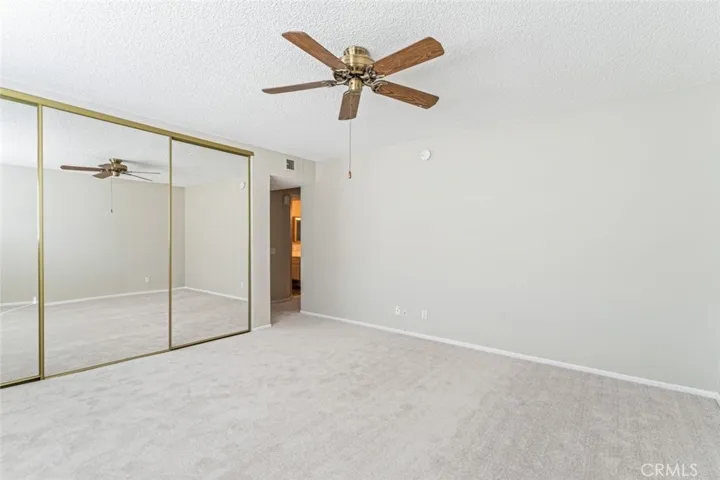 5400 Lindley Avenue 211, Encino, California 91316