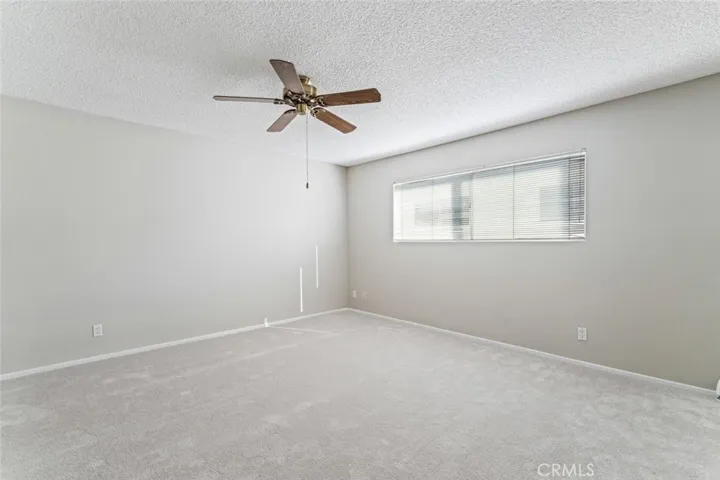 5400 Lindley Avenue 211, Encino, California 91316