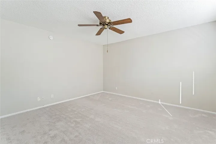 5400 Lindley Avenue 211, Encino, California 91316