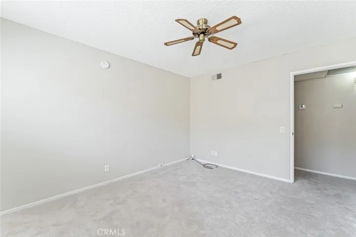 5400 Lindley Avenue 211, Encino, California 91316