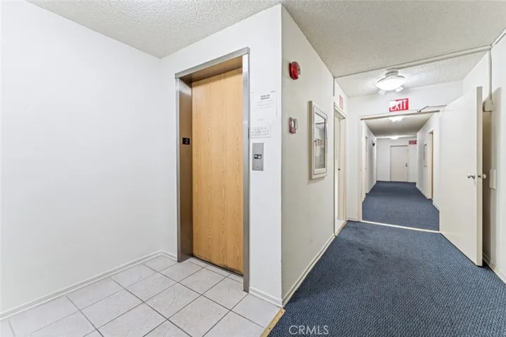 5400 Lindley Avenue 211, Encino, California 91316