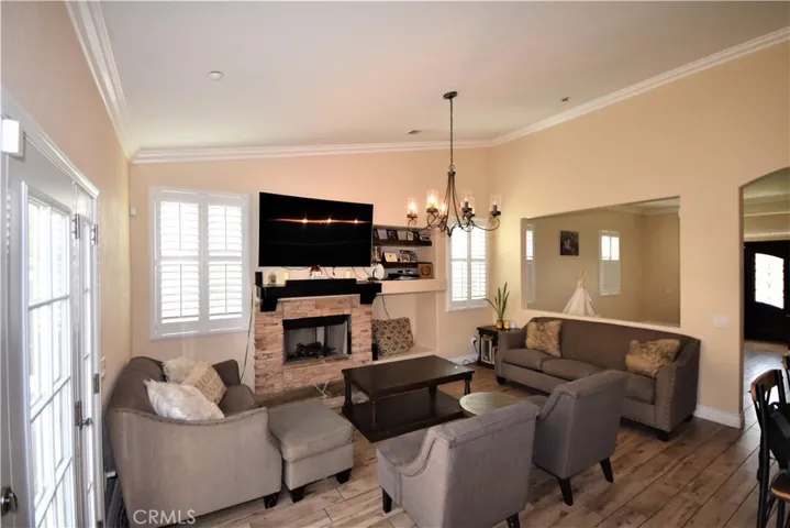 14956 Camellia Drive, Fontana, California 92337