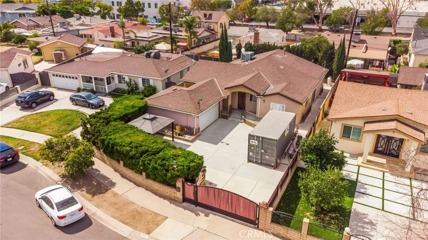 6451 Gilson Avenue, North Hollywood, California 91606