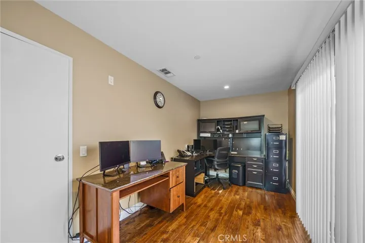6451 Gilson Avenue, North Hollywood, California 91606