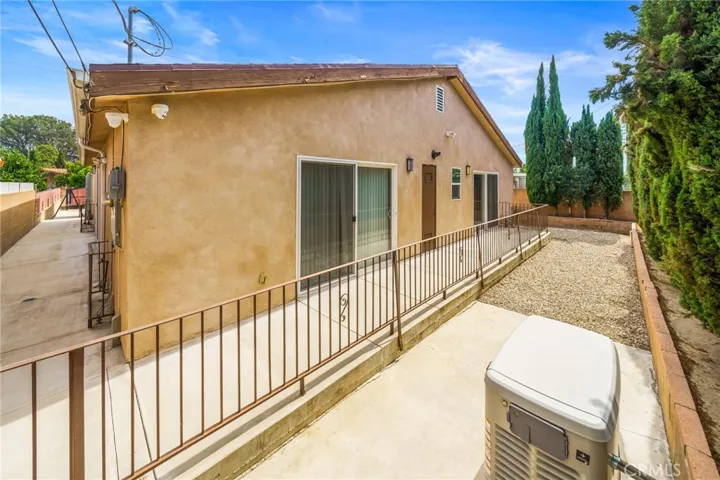 6451 Gilson Avenue, North Hollywood, California 91606