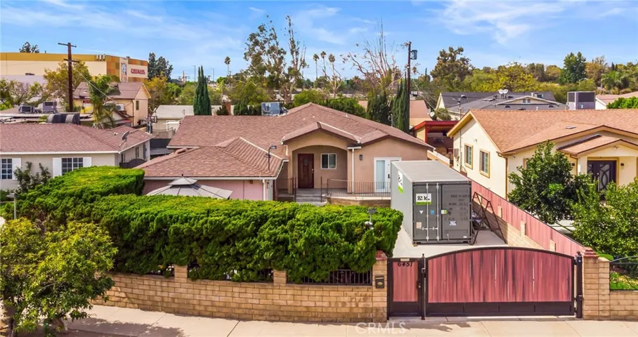 6451 Gilson Avenue, North Hollywood, California 91606