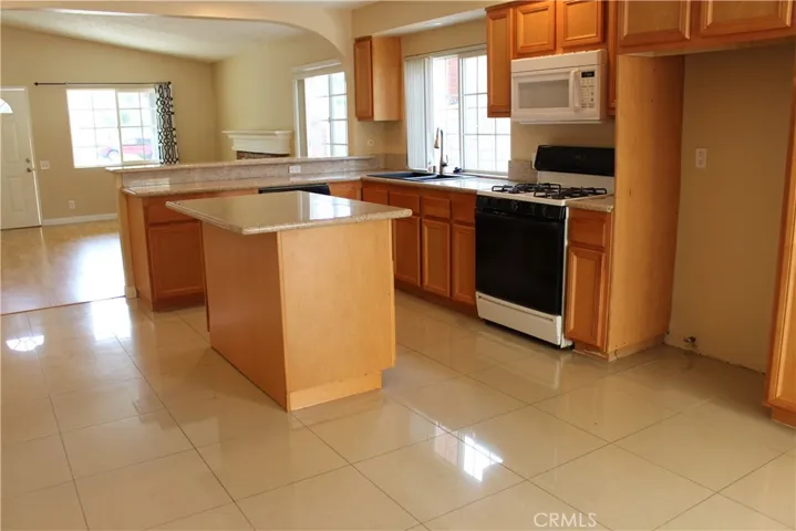 27093 Via Callado, Mission Viejo, California 92691