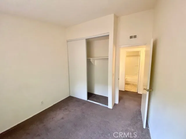 2nd bedroom.