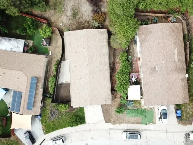 Middle home aerial view.