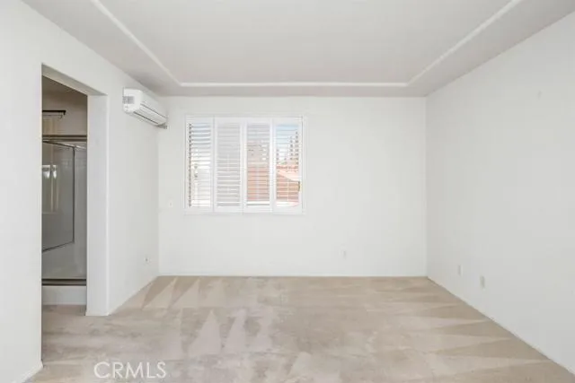13261 Via Del Lago, Victorville, California 92395