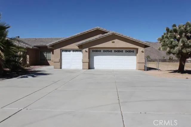 26428 Desert View Avenue, Apple Valley, California 92308