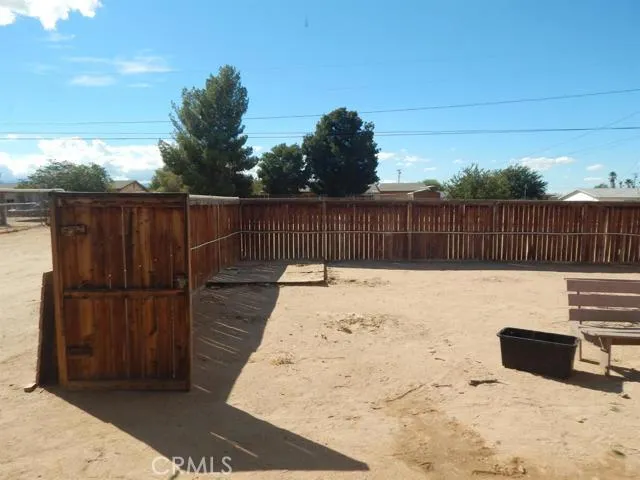 11460 Maple Avenue, Hesperia, California 92345