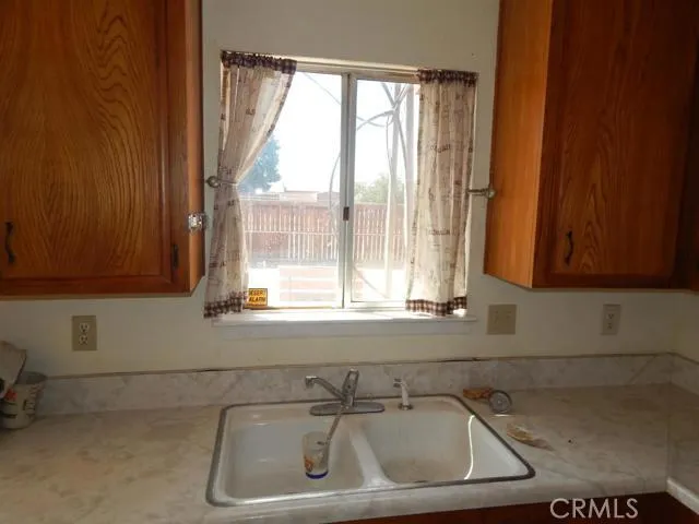11460 Maple Avenue, Hesperia, California 92345